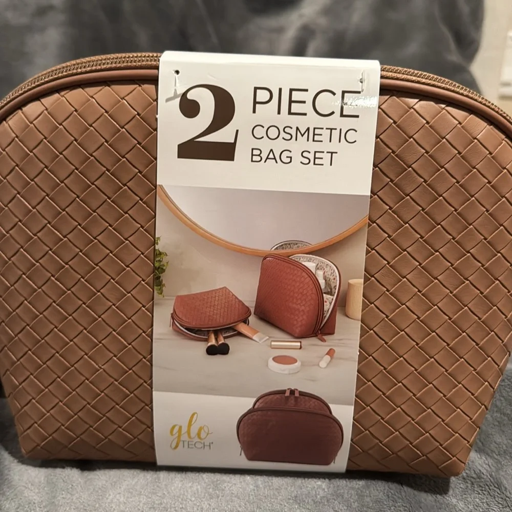 NWT GloTech 2-pack Faux Leather Cosmetic Bags with Rechargeable Compact Mirror